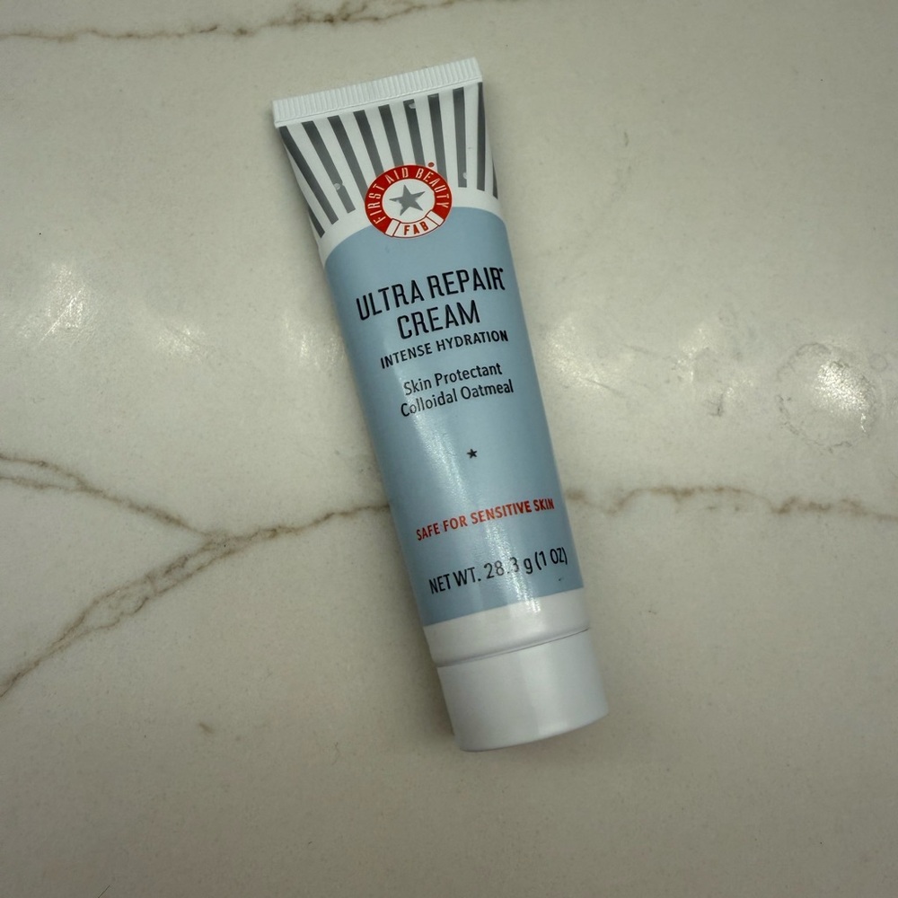 First Aid Beauty Ultra Repair Cream - lotion skin care Tube travel size new
